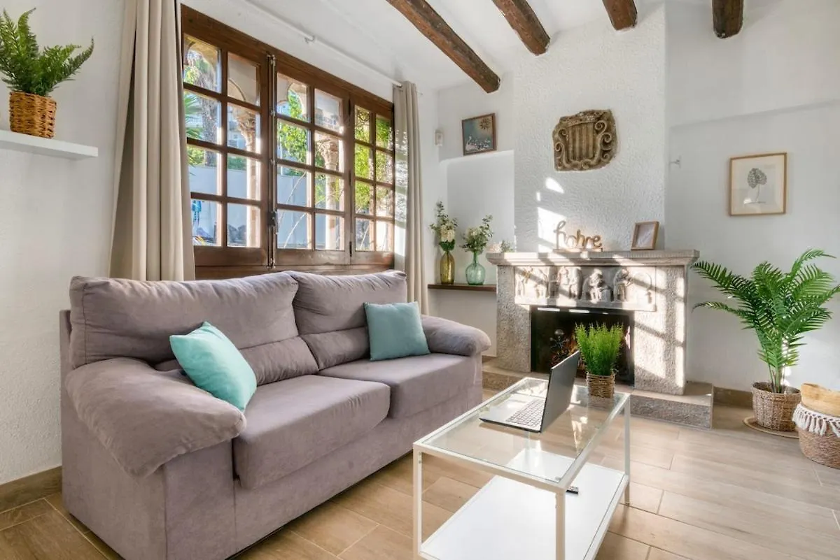 Escape To Salou! Pool, Barbecue & Beach 5 Min Away 0*, Salou Spain